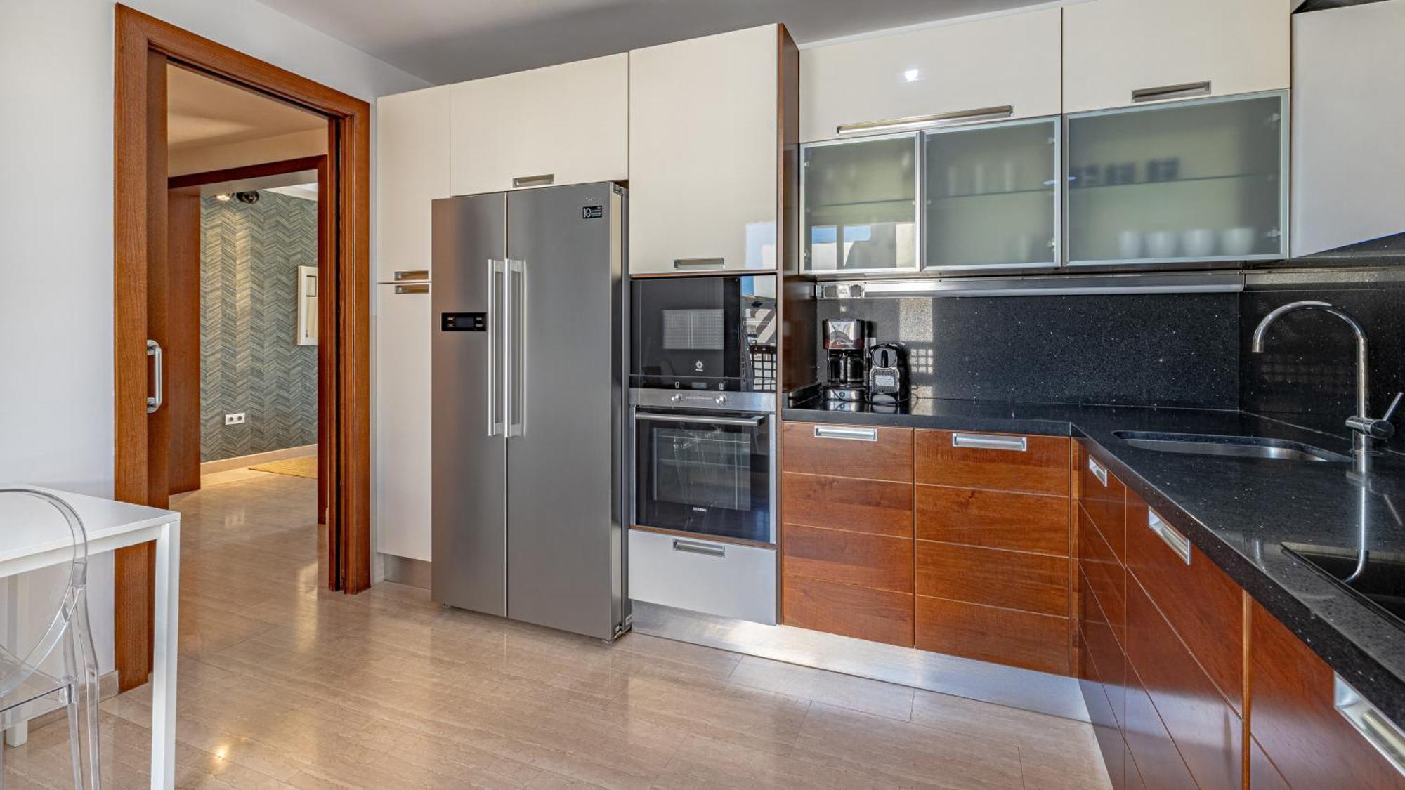 Ferienwohnung Vacation Marbella I Private Heated Swimming Pool, Walking Distance To Puerto Banus, Security 24-7, Bbq, Wifi Exterior foto